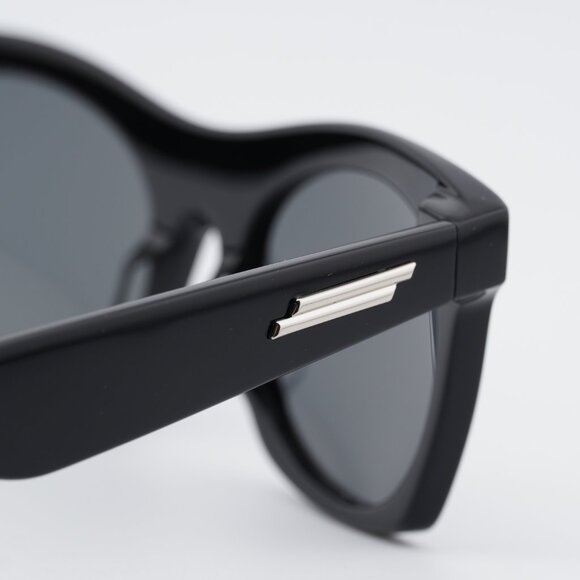 Bottega Veneta BV1061S 001 Sunglasses Black Square Frame, Grey Lenses main image 3
